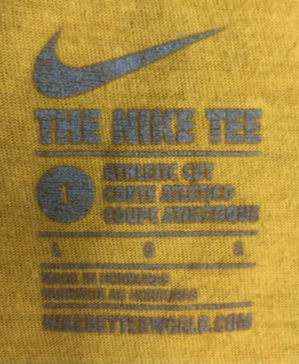 Nike The Nike Tee Nike PR1DE T-Shirt Size US L / EU 52-54 / 3 - 8 Thumbnail