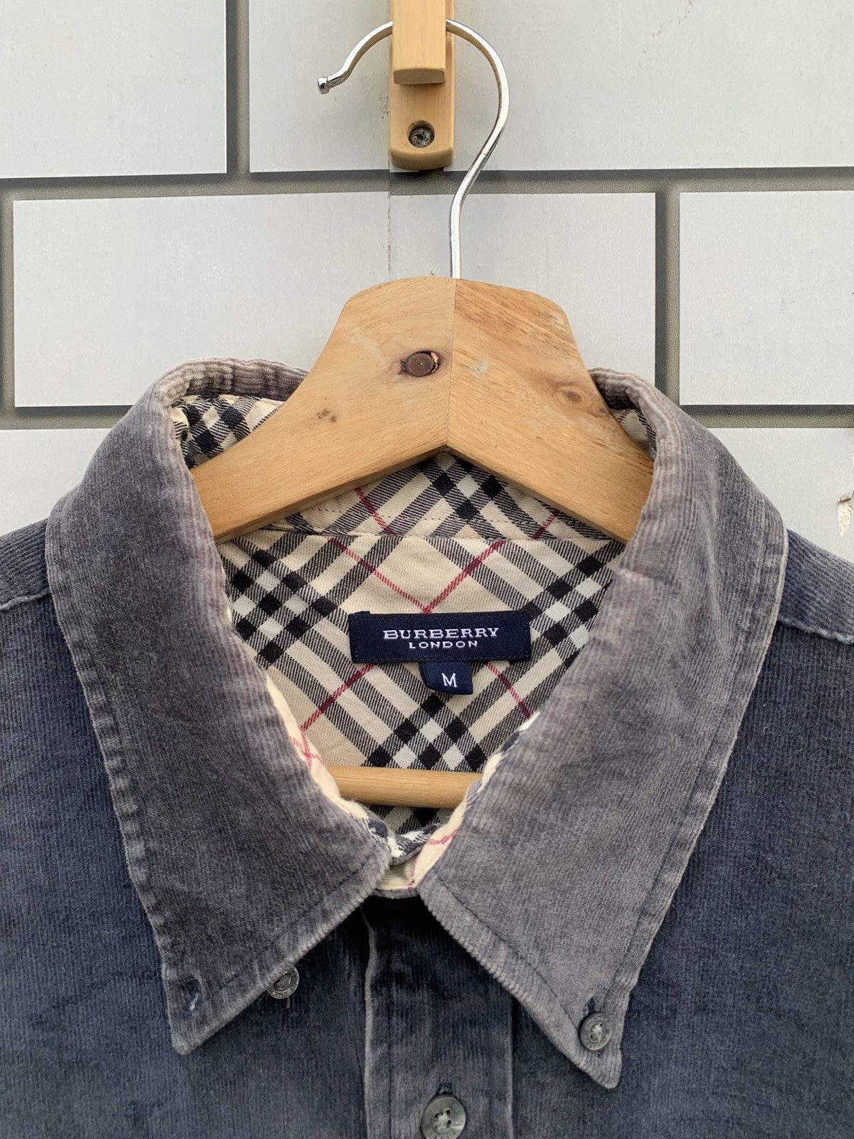 Burberry Vintage Burberry London Corduroy Nova Check Button Ups Size US M / EU 48-50 / 2 - 8 Thumbnail