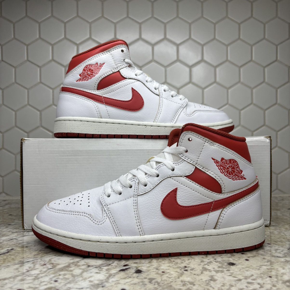 Jordan Brand Size 8 - Air Jordan 1 SE Mid White Dune Red Clean W/Box Size US 8 / EU 41 - 1 Thumbnail