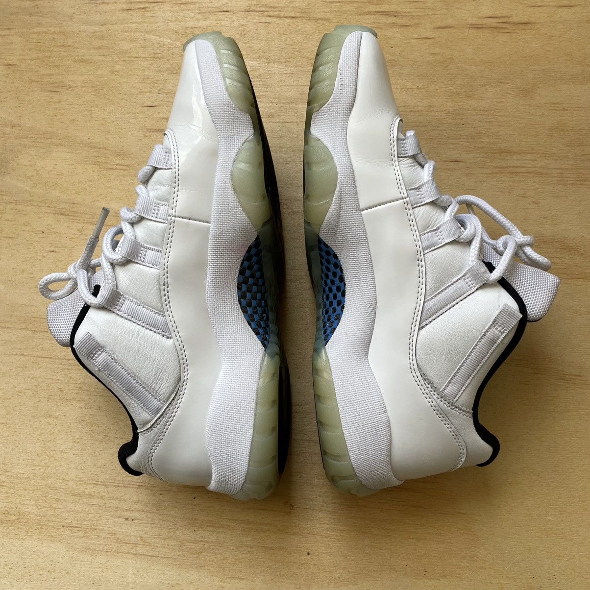 Jordan Brand Jordan 11 Low Legend Blue Size US 9.5 / EU 42-43 - 7 Thumbnail