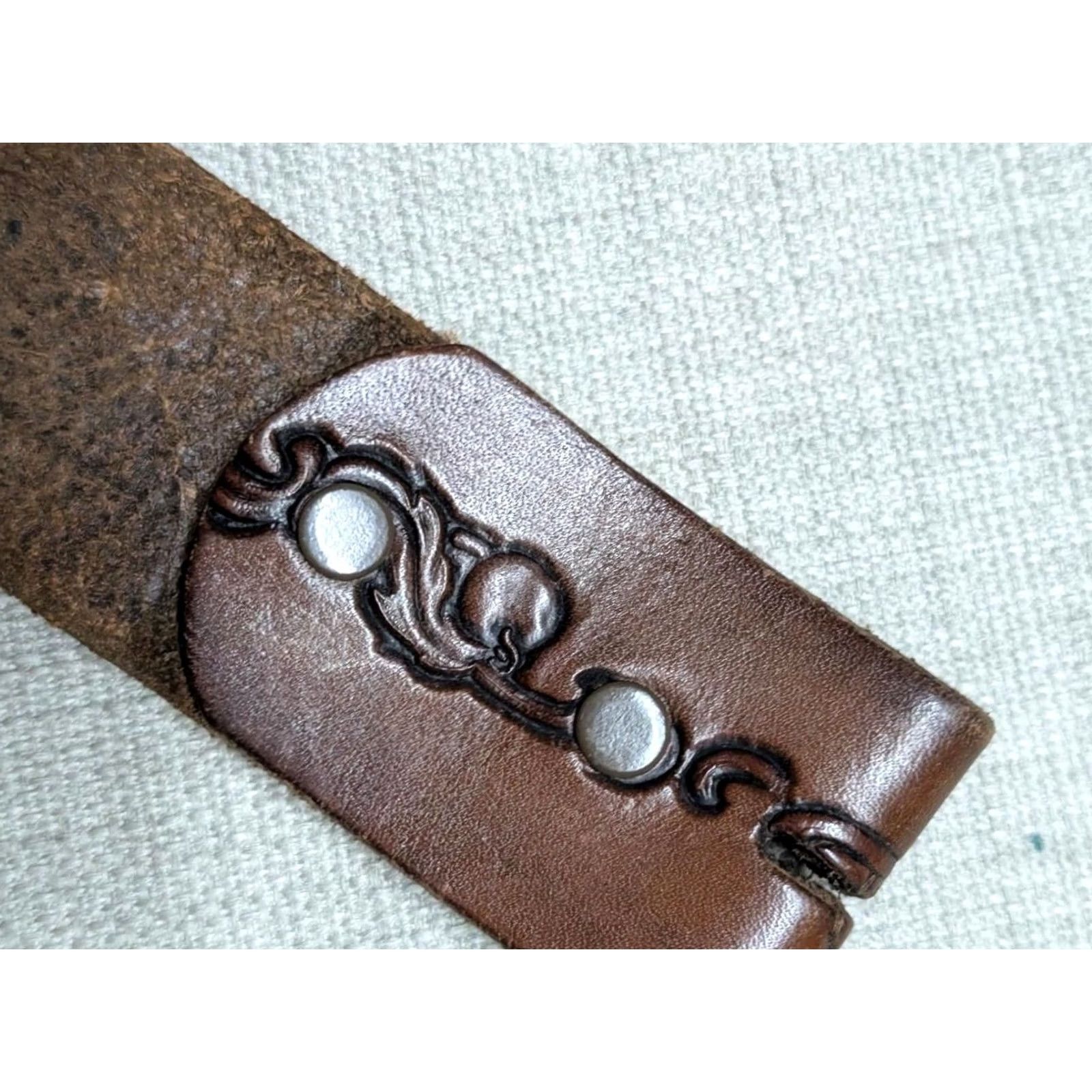 Vintage VINTAGE belt WESTERN brown leather TOOLED handcrafted 30 belt Mens Boho Hippie Southwestern 30/31 Size 30 - 4 Thumbnail