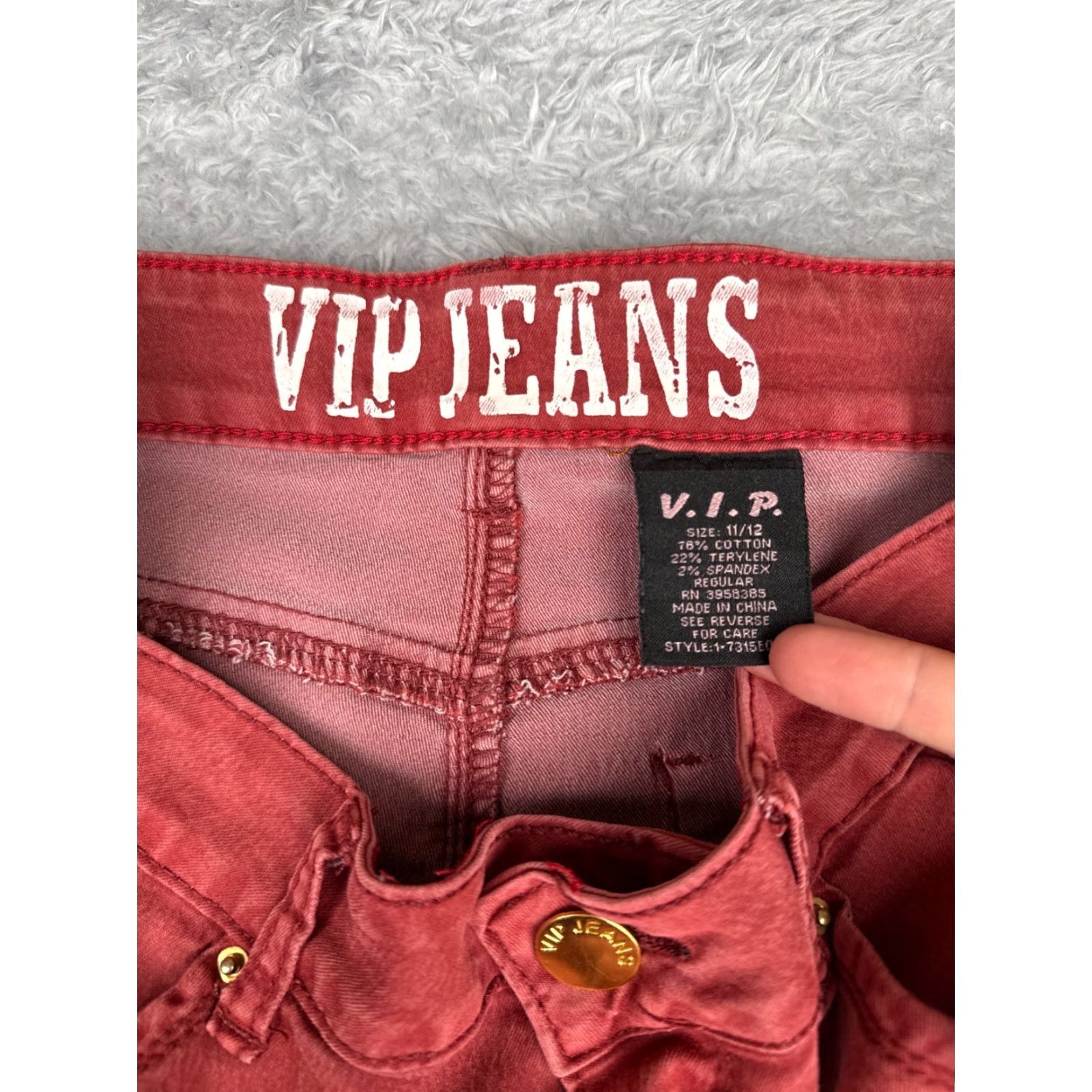 Vintage VIP Jeans Red Denim Skinny Jeans Womens 31x31 Mid Rise Cotton Blend Stretch 11 Regular 5-Pocket Distressed Buttons Vintage No Size 32" / US 10 / IT 46 - 6 Thumbnail