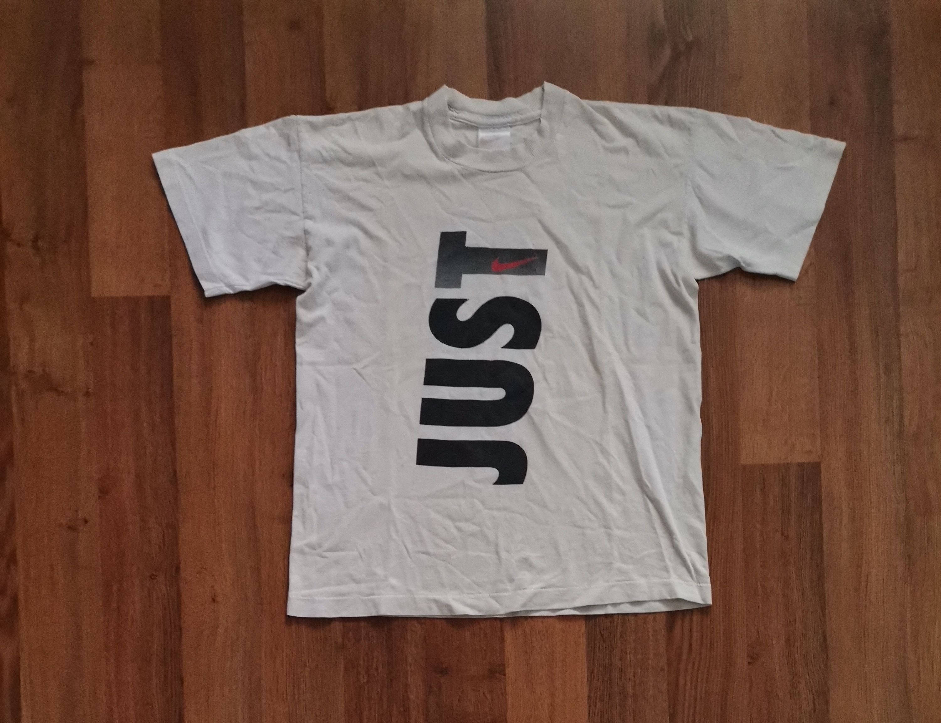 Nike Vintage Nike '90s T-Shirt Size US S / EU 44-46 / 1 - 1 Thumbnail