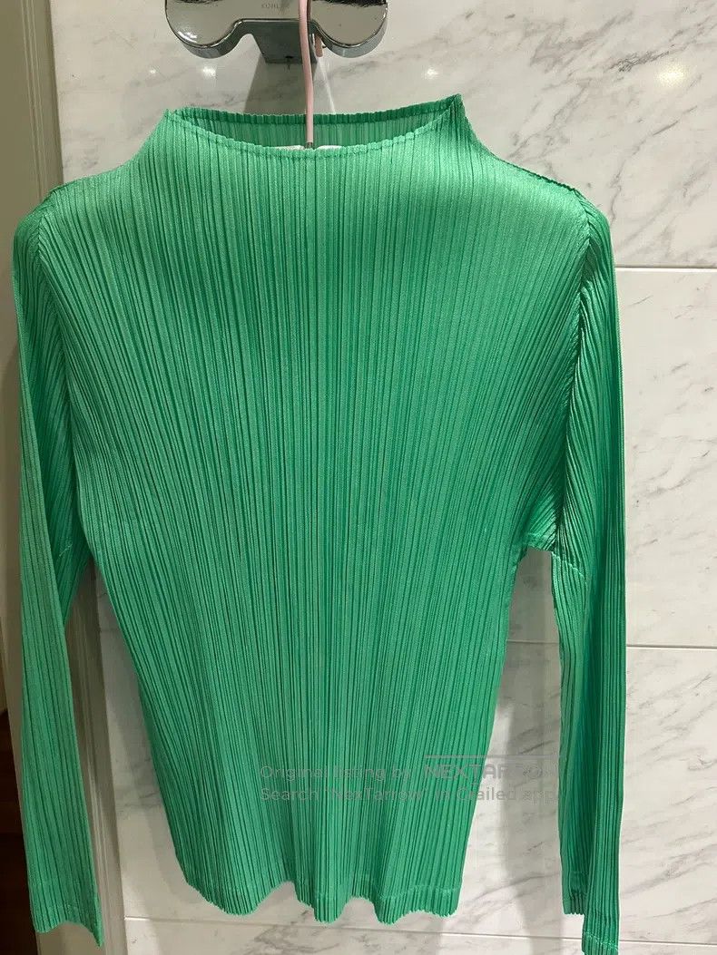 Issey Miyake Green Long Sleeve