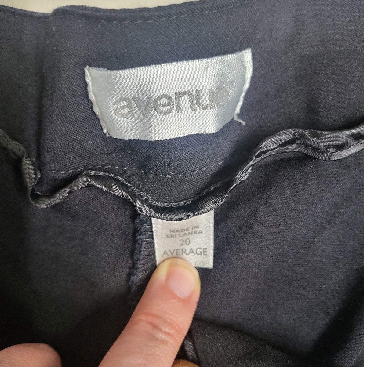 Avenue Avenue Black Dress Pants with Stretch - 20 Average Size 42" / US 20 - 3 Thumbnail