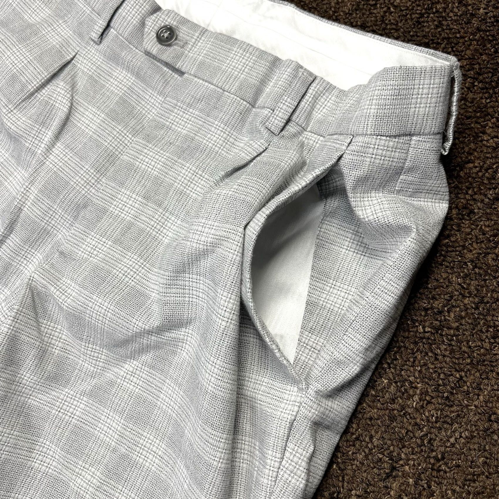 Express Express Dress Pants Mens 34 X 26 Producer Straight Leg Gray Plaid Flat Front Pants Size US 34 / EU 50 - 7 Thumbnail
