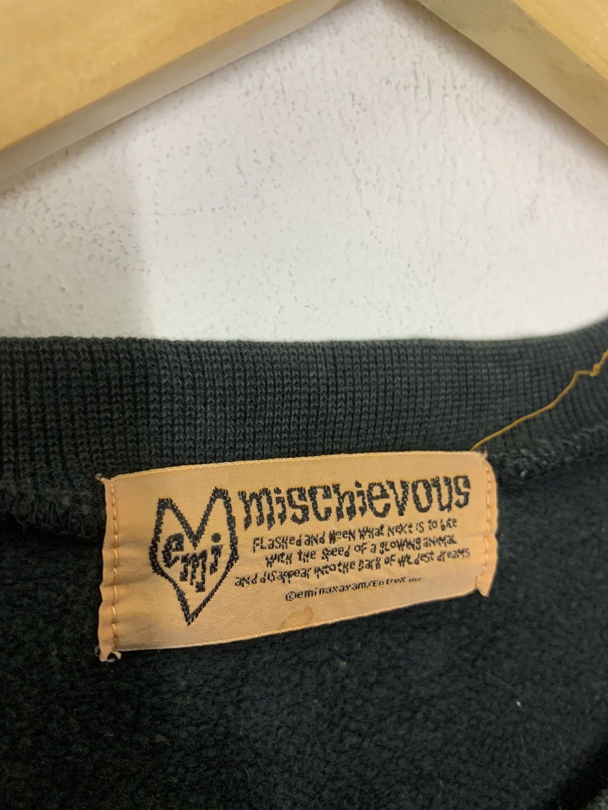 Japanese Brand × Vintage Vintage Mischievous Skunk Emi Nakayama Sweatshirt Size US M / EU 48-50 / 2 - 6 Thumbnail