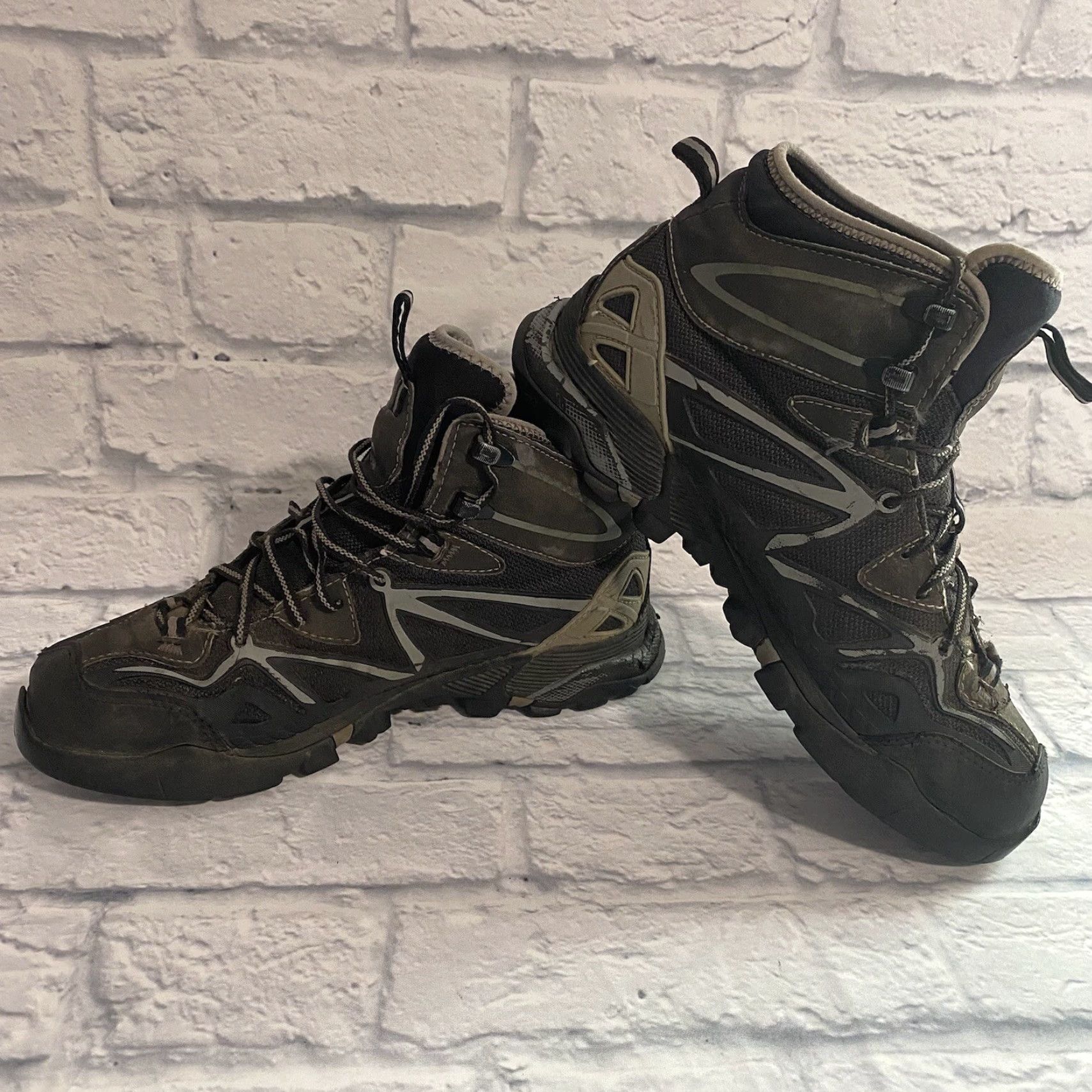 Merrell Merrell J65021 Tahr Mid Waterproof Black/Wild Dove Mens Size 8 Hiking Boots Size US 8 / EU 41 - 7 Thumbnail