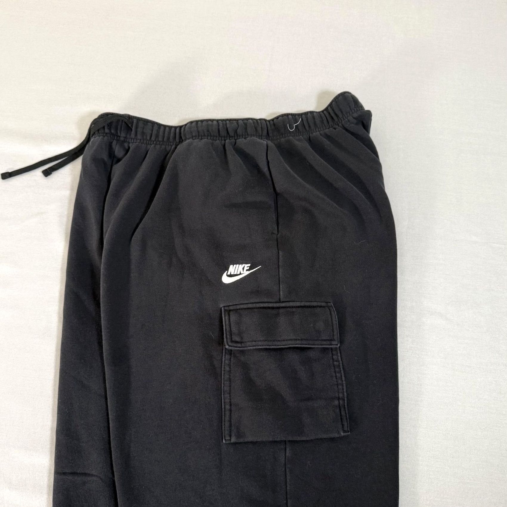 Nike Nike Pants Mens Large Black Fleece Cargo Joggers Sweatpants Pockets Size US 33 - 4 Thumbnail