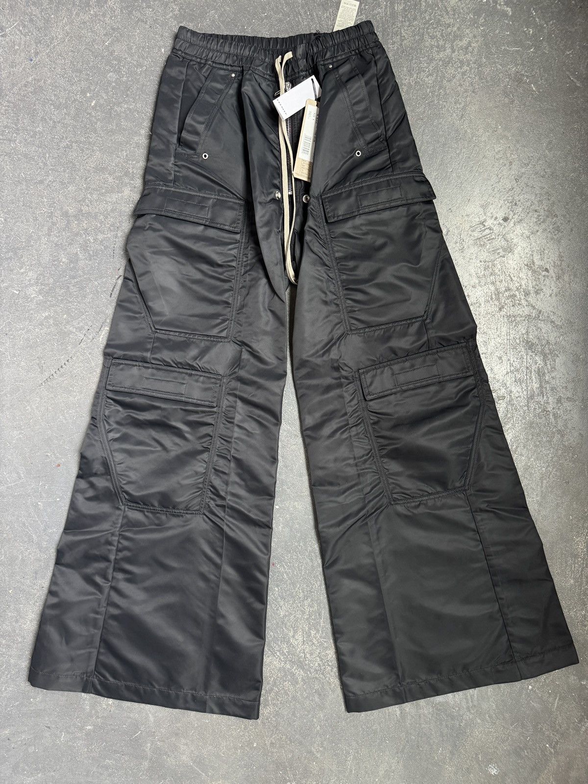 Rick Owens × Rick Owens Drkshdw Rick Owens nylon belia cargos Size US 32 / EU 48 - 1 Thumbnail