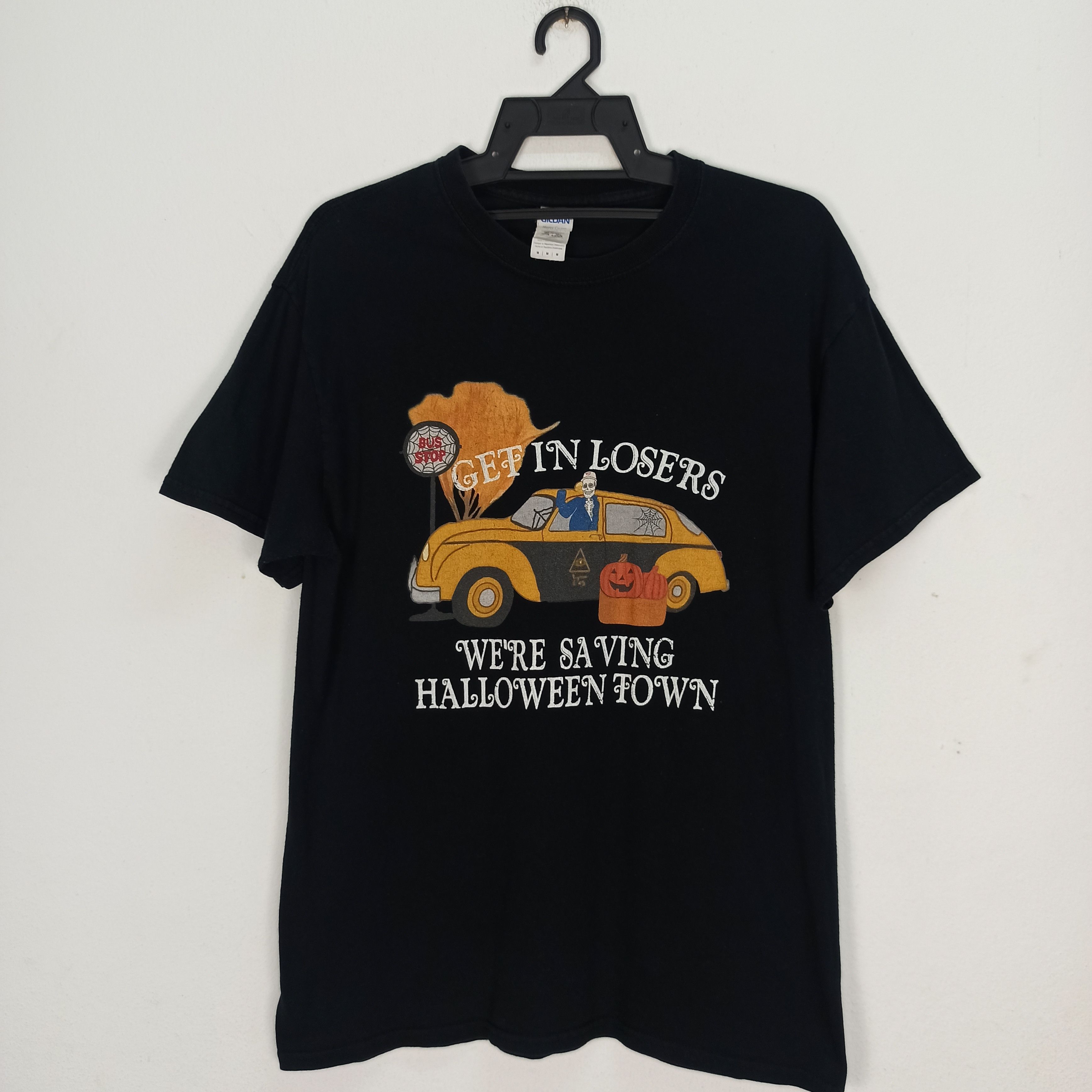 Gildan 🔥Steals🔥 Holloween Town Tshirt Size US M / EU 48-50 / 2 - 1 Thumbnail
