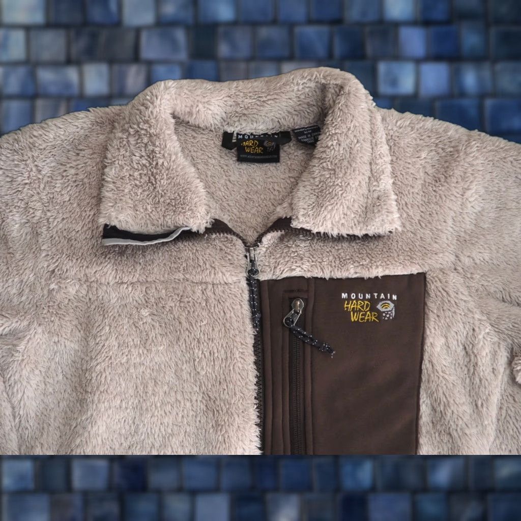 Mountain Hardwear VTG Mountain Hardwear Jacket Womens M Beige Fleece Zip 2000s Outdoor Casual Full Zip Pockets Size M / US 6-8 / IT 42-44 - 1 Thumbnail