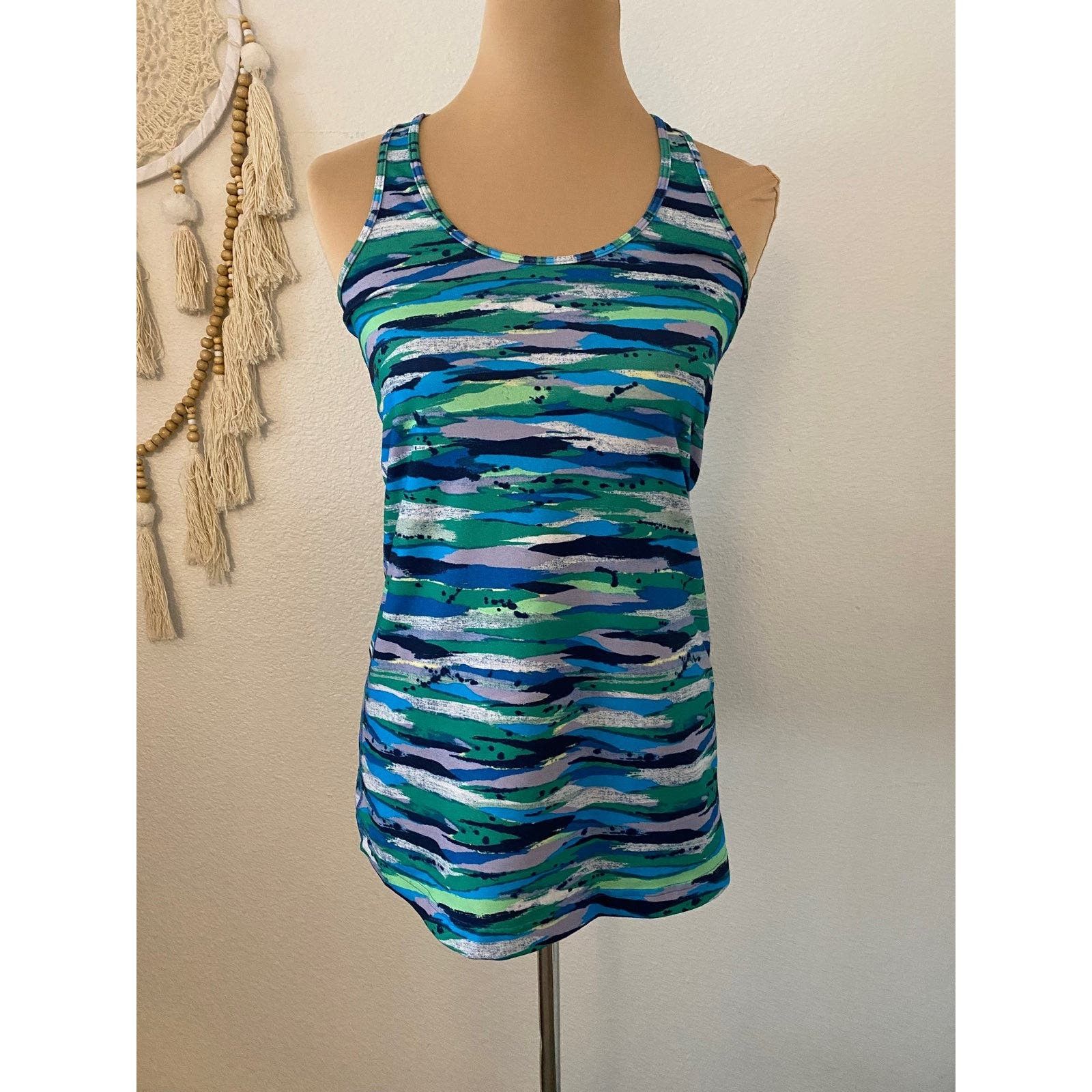Lululemon lululemon tank top Size L / US 10 / IT 46 - 1 Thumbnail