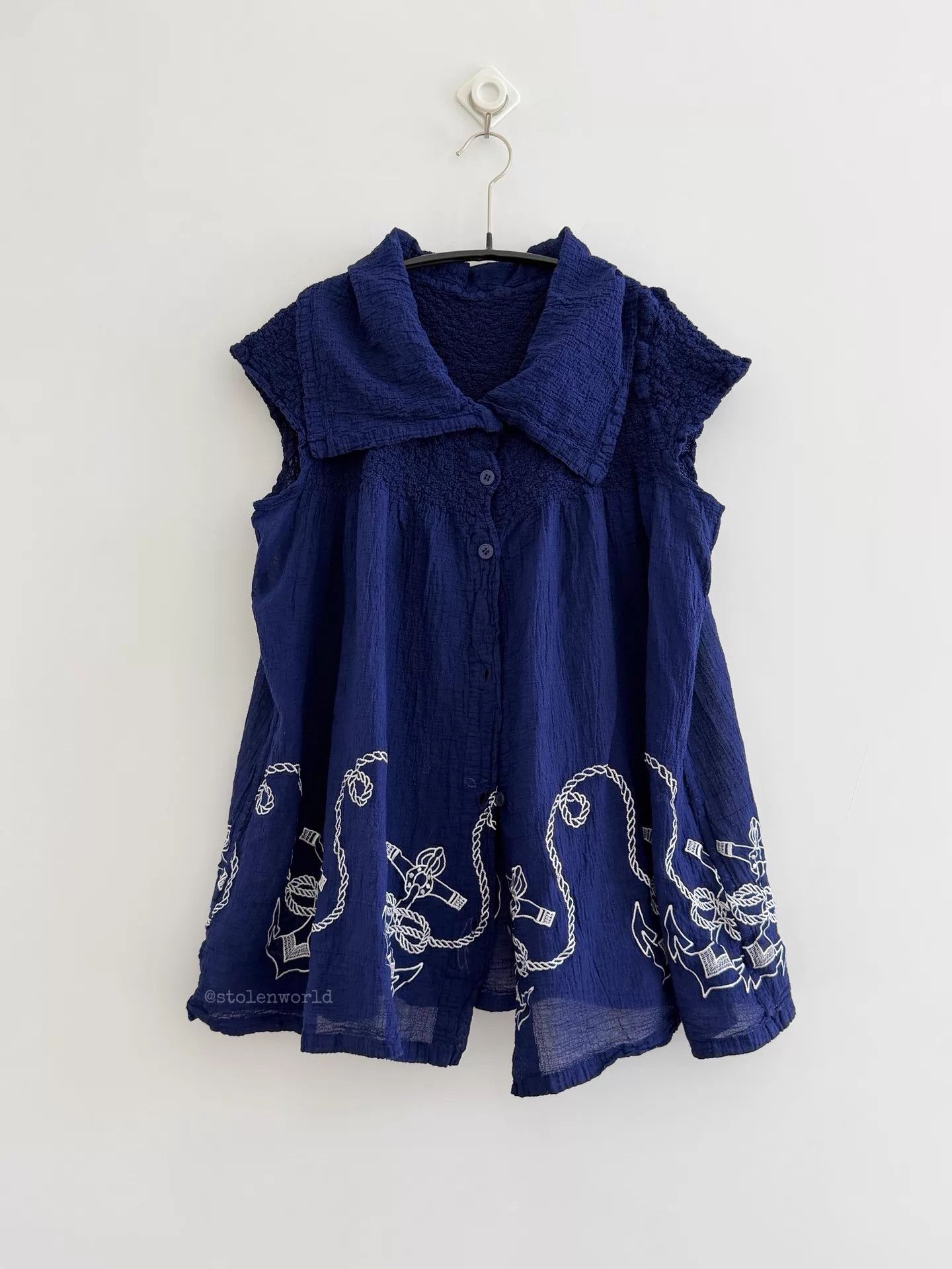 Issey Miyake Issey Miyake Deep Blue Pleated Embroidered Loose Skirt Top Size ONE SIZE - 1 Thumbnail