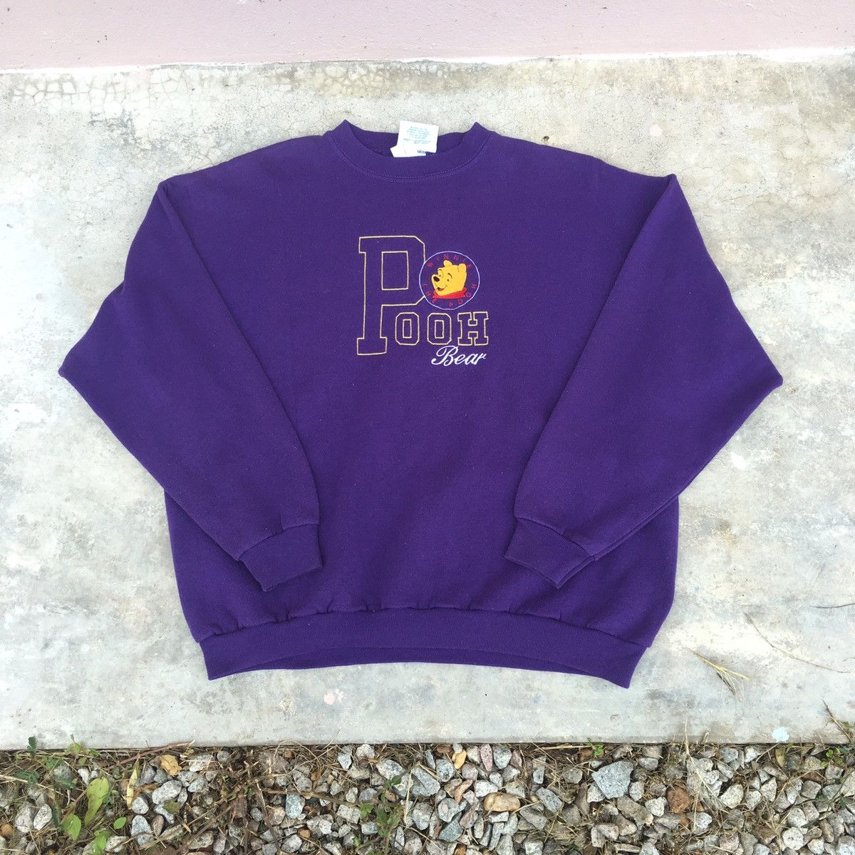 Disney × Vintage Vintage Pooh Disney Sweatshirt Size US L / EU 52-54 / 3 - 1 Thumbnail