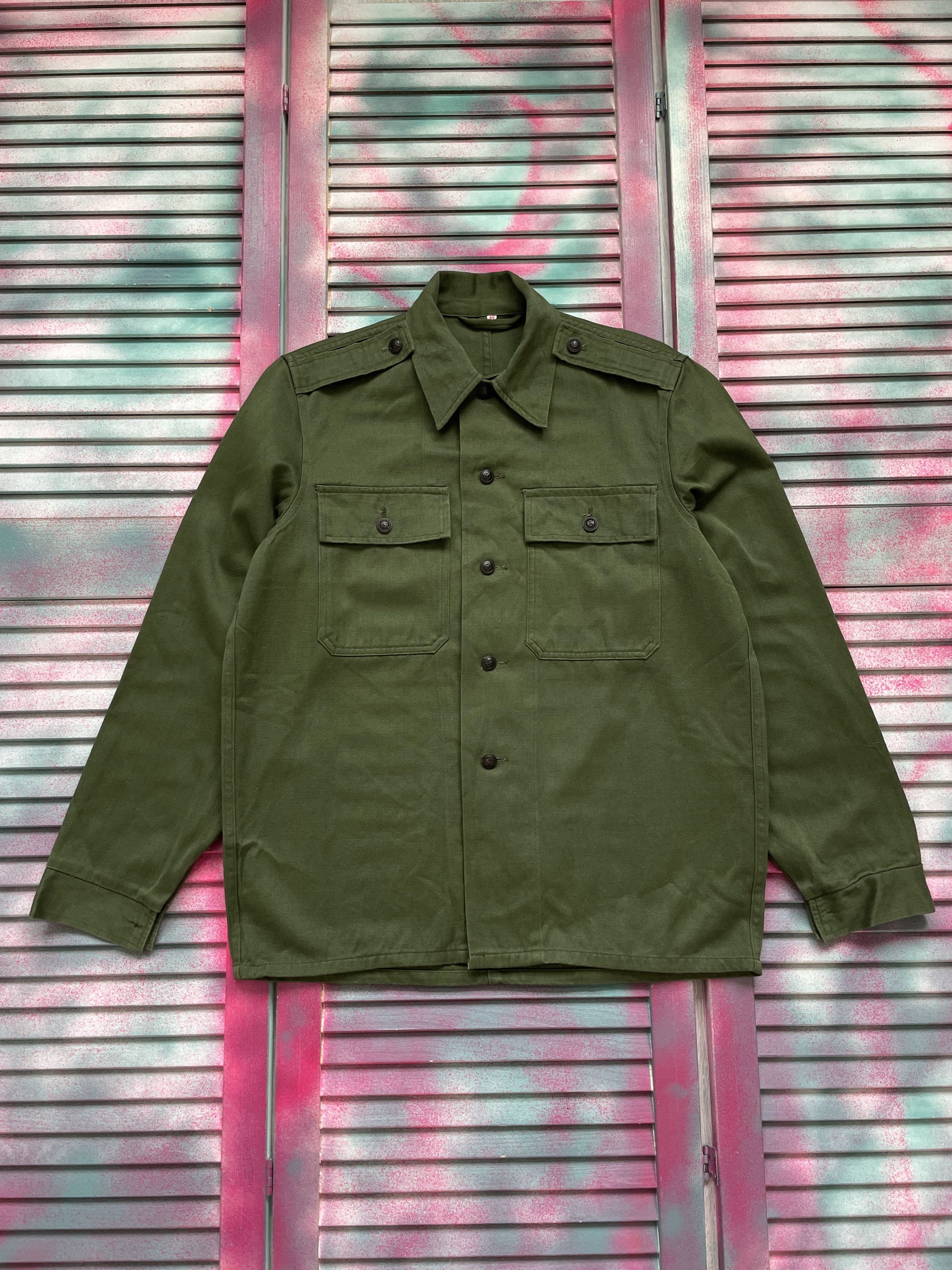 Vintage Vintage 1980 Army Military Cotton USA Shirt Jacket Size US S / EU 44-46 / 1 - 1 Thumbnail