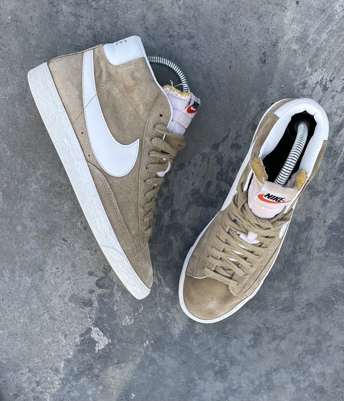 Japanese Brand VINTAGE NIKE BLAZER Y2k KHAKI MILLITARY SK8 HYPE SNEAKERS Size US 8 / EU 41 - 1 Thumbnail