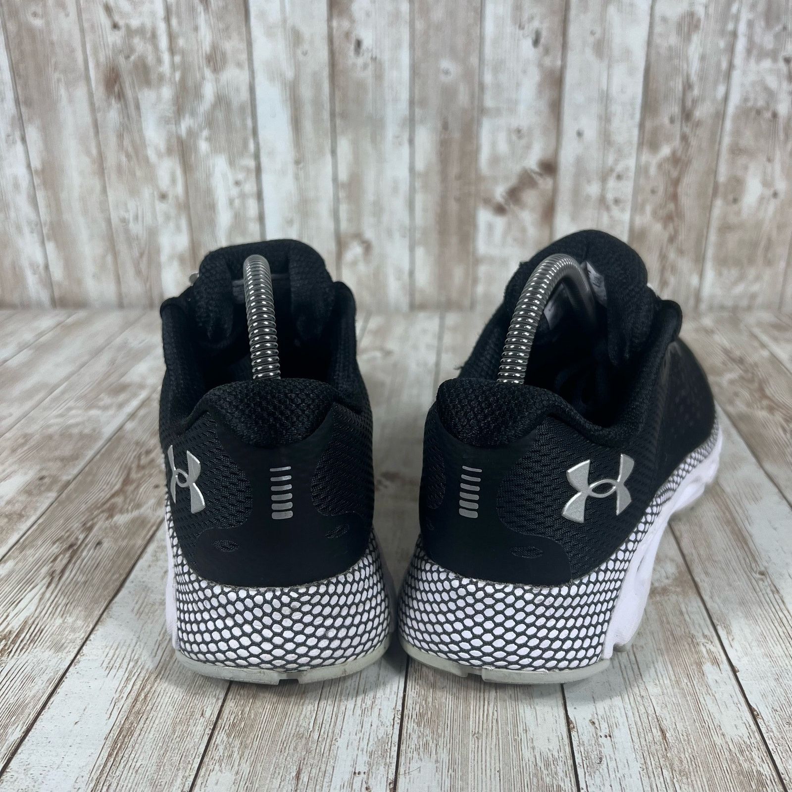 Under Armour Under armour Hovr infinite 3 black white Womens 9 Size US 9 / IT 39 - 3 Thumbnail