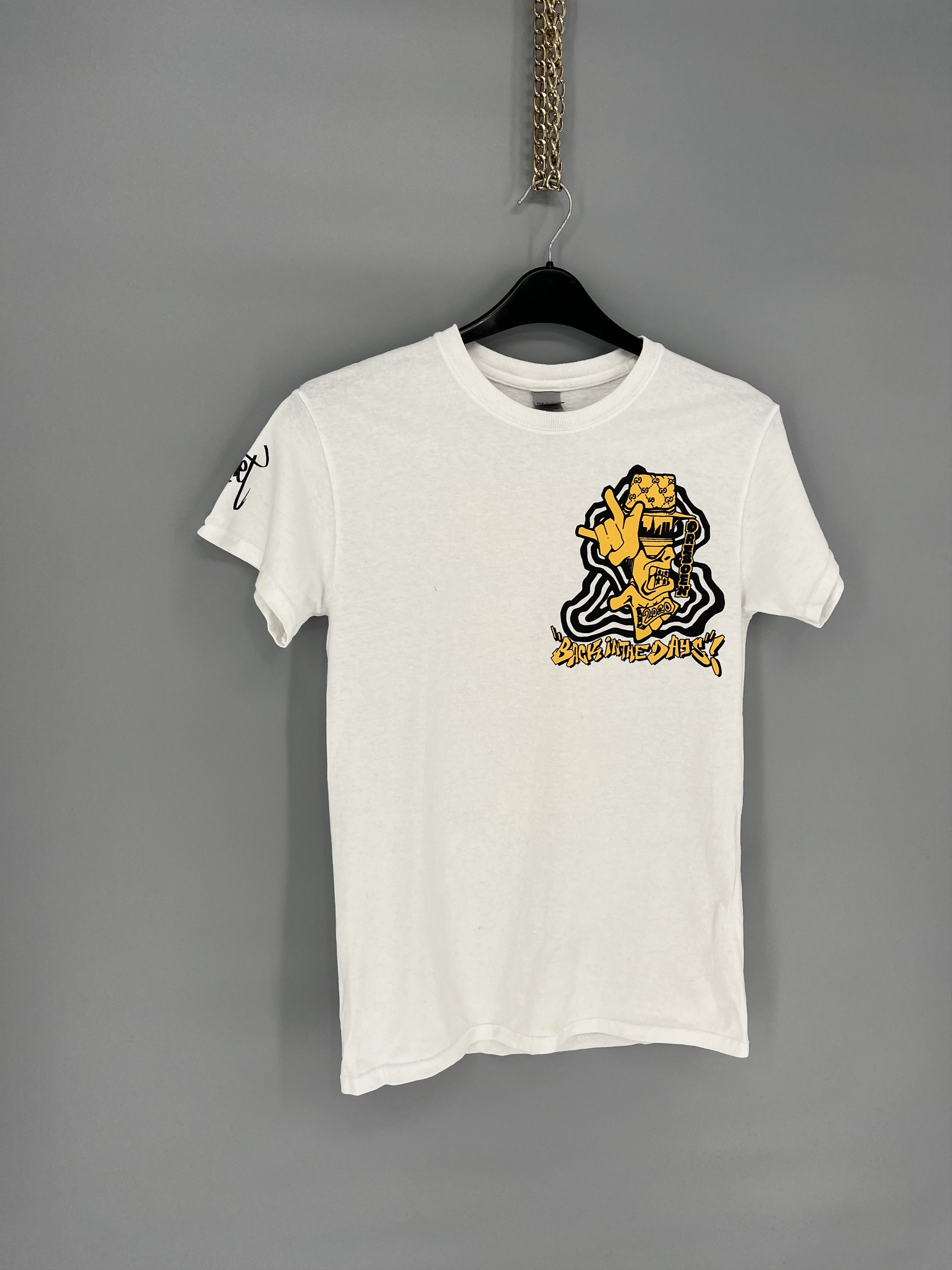 Japanese Brand Vintage Y2K ADULT “ BACK IN THE DAYS “ Humor Tee Size US S / EU 44-46 / 1 - 2 Thumbnail