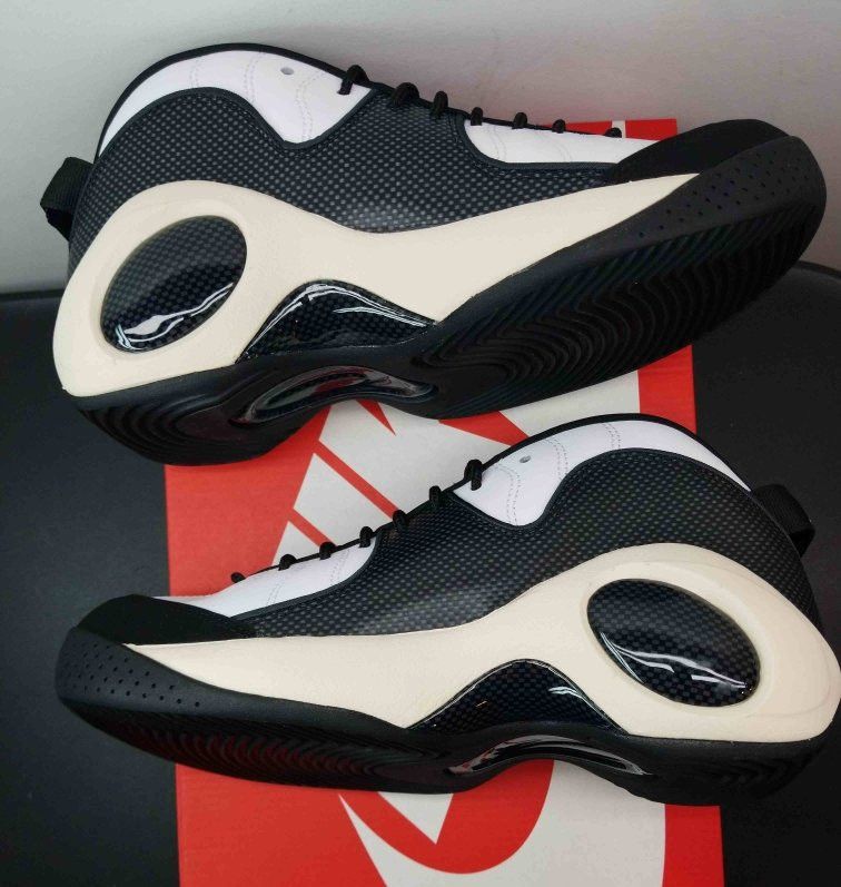 image of Nike Air Zoom Flight 95 Hoops Shoes in White, Men's (Size 8.5)