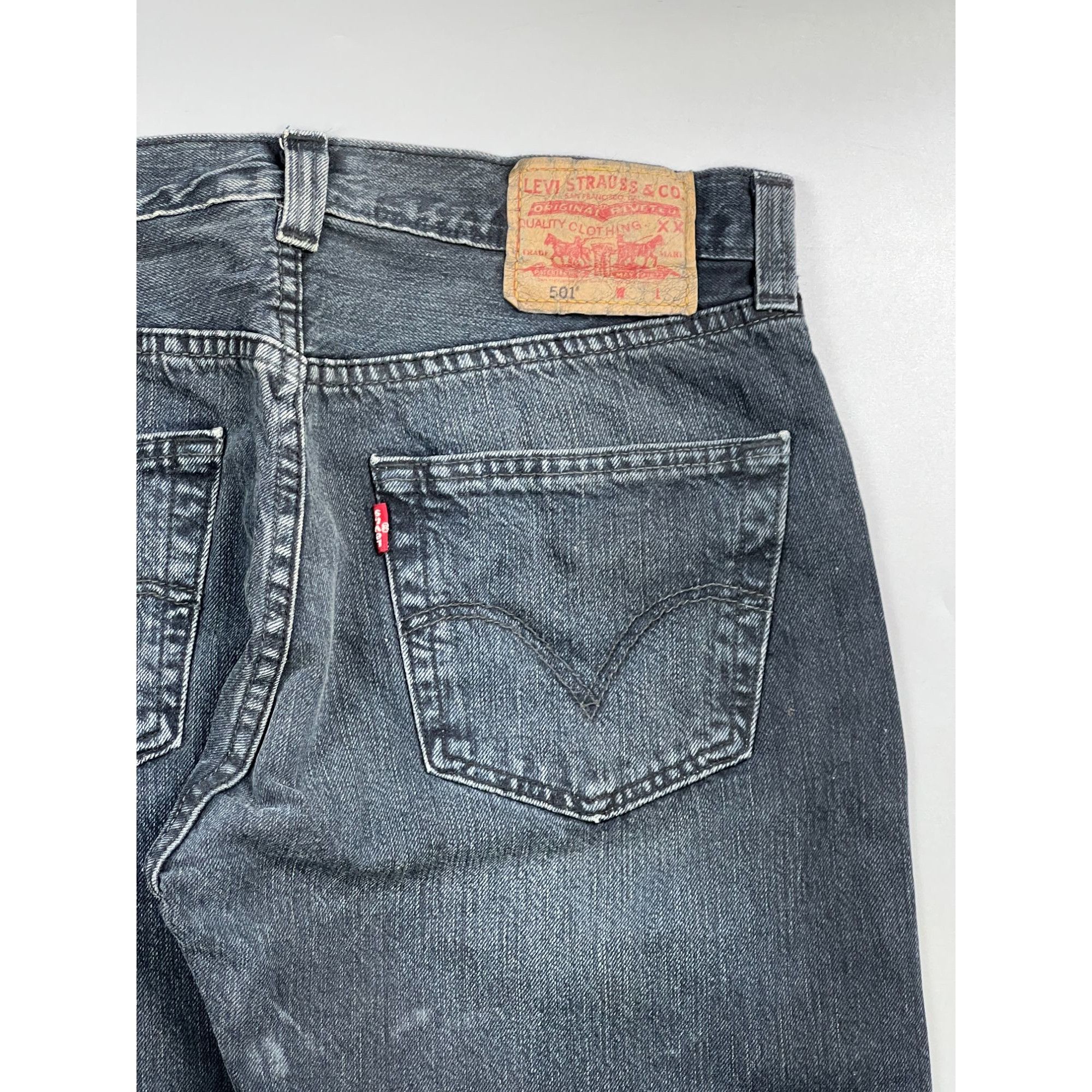 Levi's Levi’s 501 Black Denim Jeans Pants (Y0935) Size US 33 - 12 Thumbnail