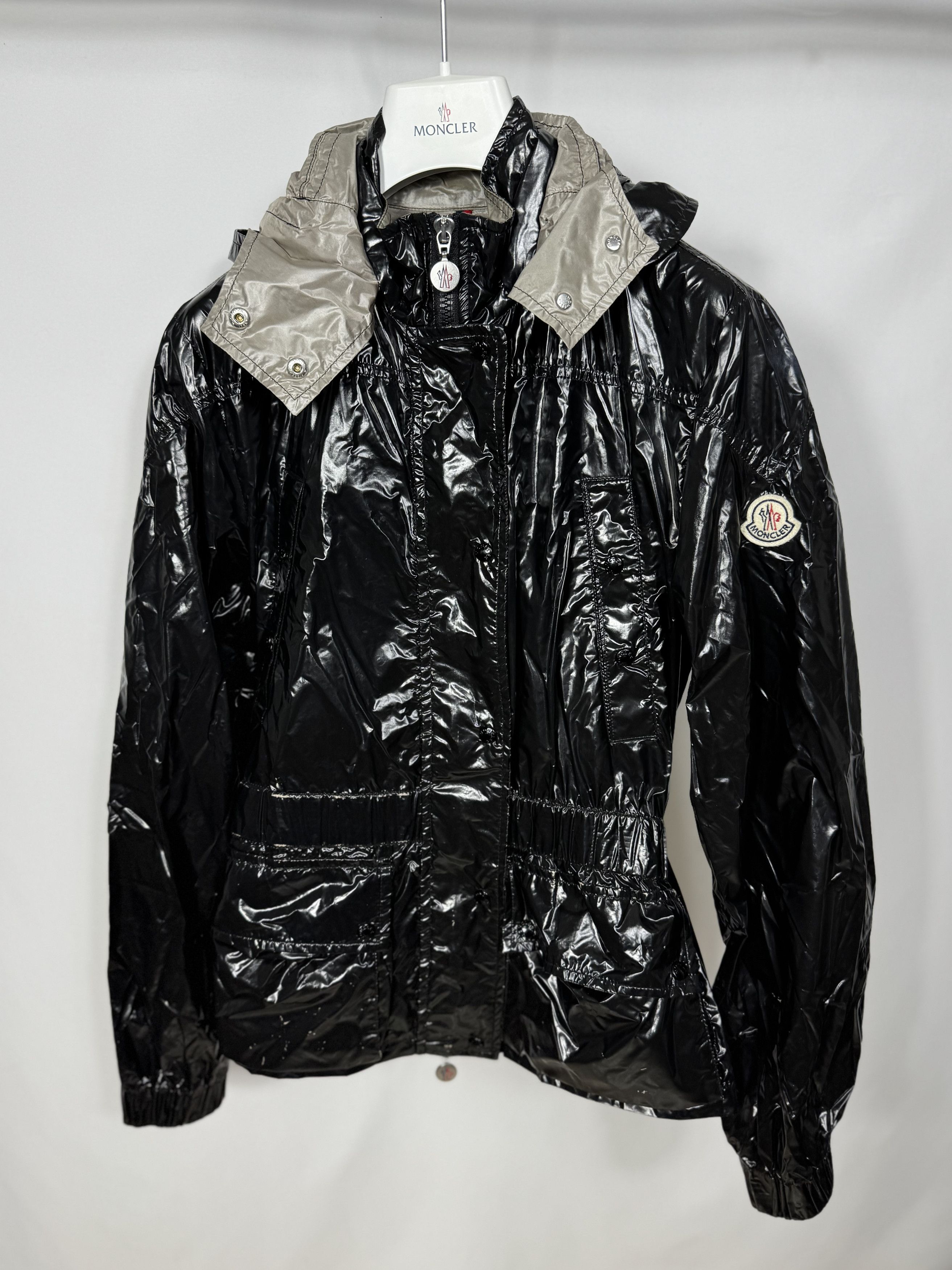 Moncler Moncler Windbreaker Jacket Size M / US 6-8 / IT 42-44 - 3 Thumbnail
