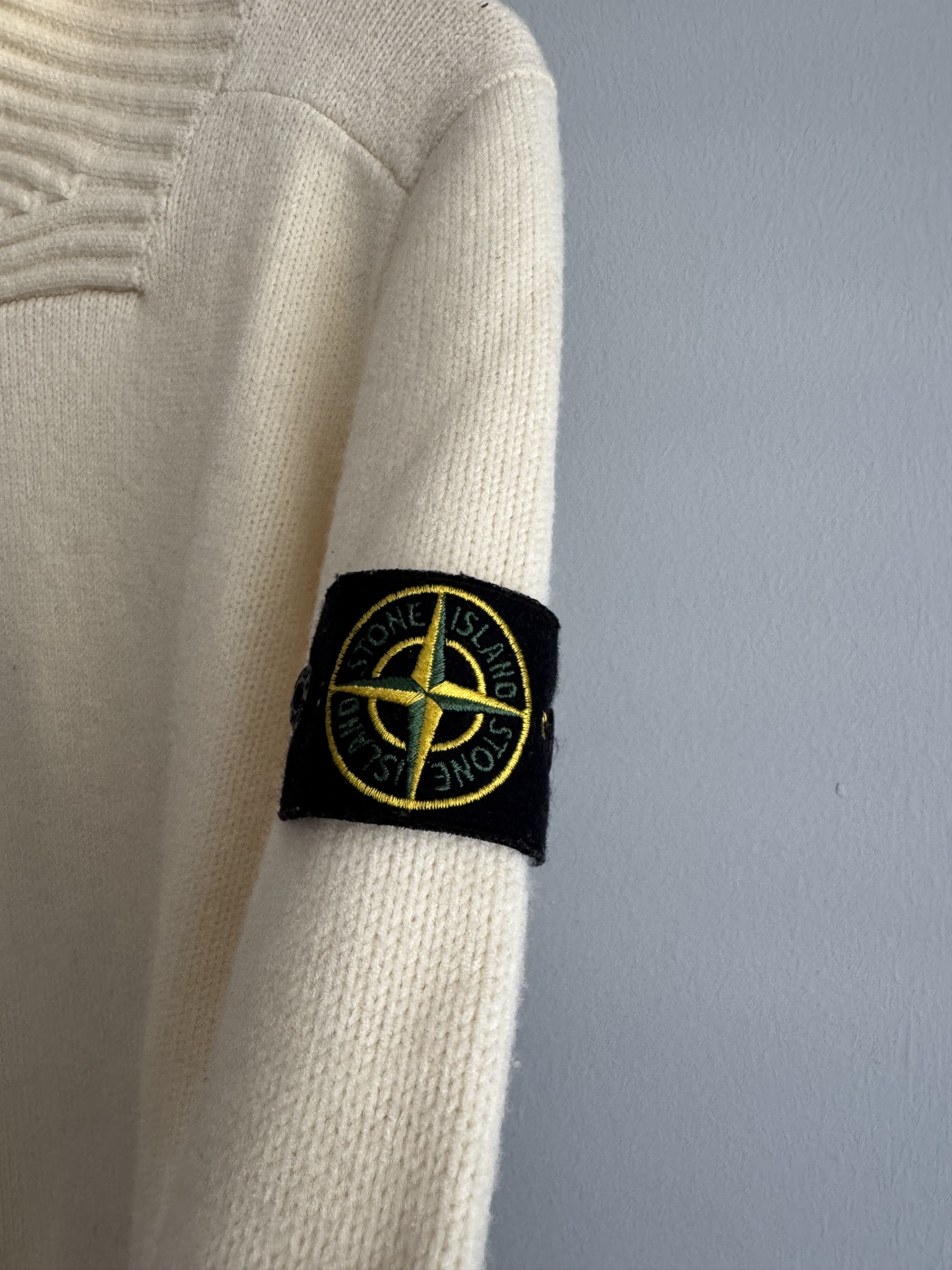 Stone Island Stone Island Wool Neck Knit Sweater Cream Made in ITALY Size US L / EU 52-54 / 3 - 3 Thumbnail