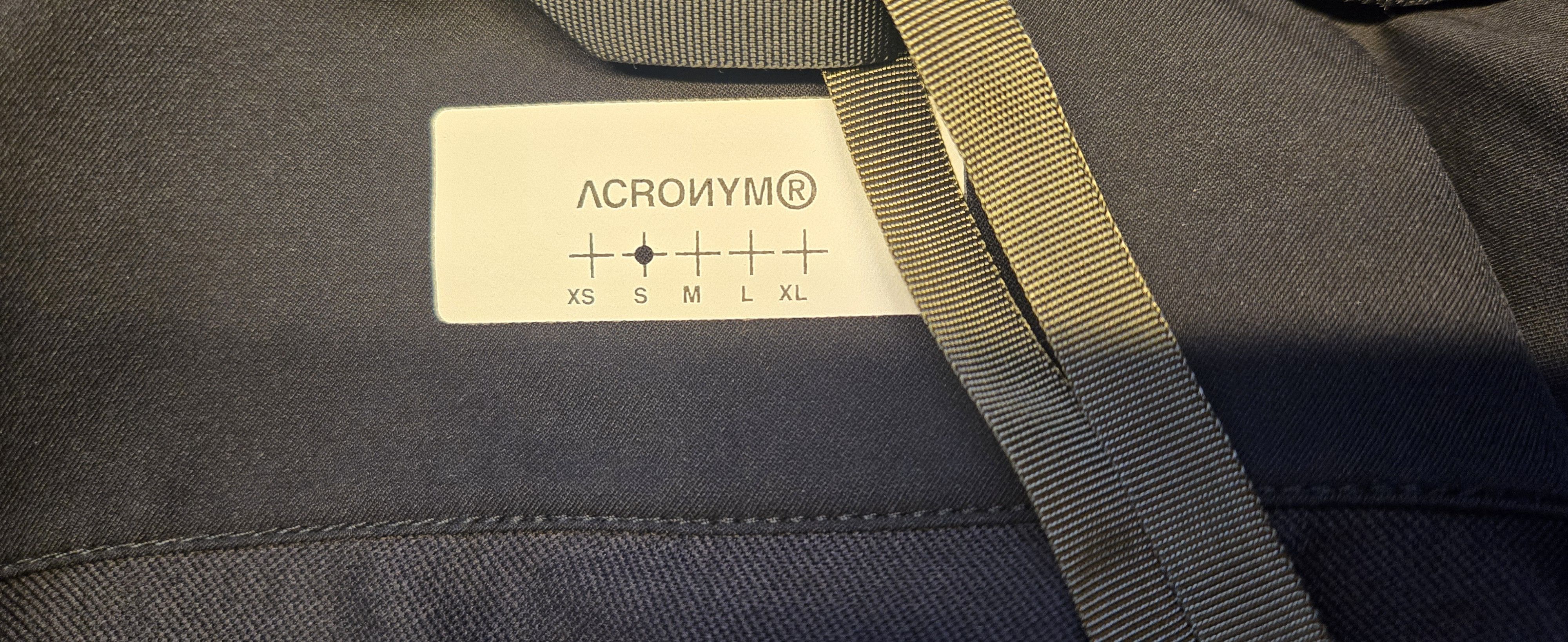 Acronym LA11-DS Size US S / EU 44-46 / 1 - 6 Thumbnail