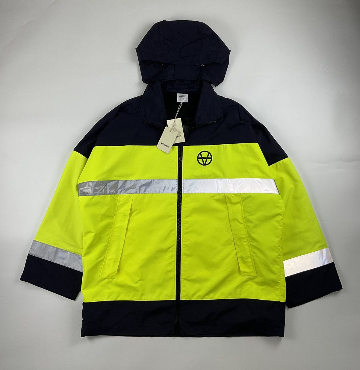 Vetements Vetements F/W'19 Hi Vis Anarchy Parka Jacket Size US M / EU 48-50 / 2 - 2 Thumbnail