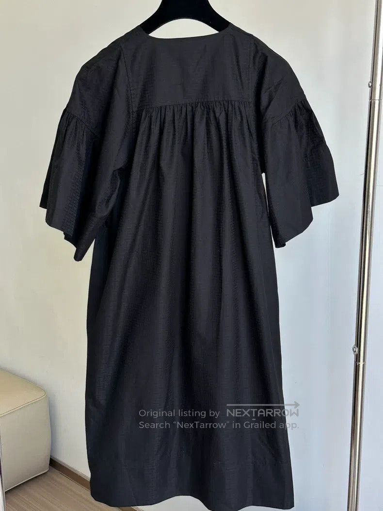 Hermes Hermes 25 Spring/Summer ladies' short sleeve dress, black Size XS / US 0-2 / IT 36-38 - 4 Thumbnail
