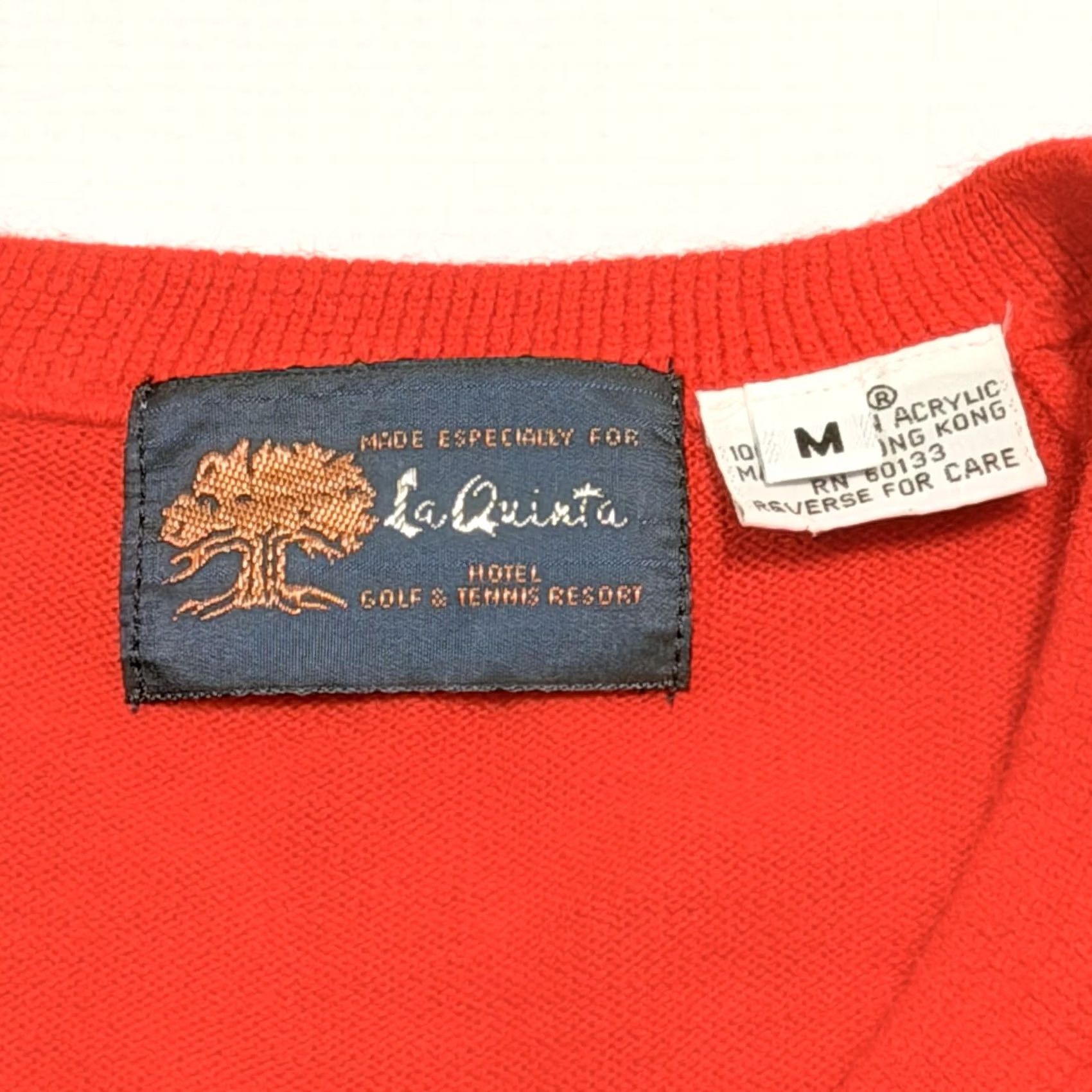 Vintage VINTAGE La Quinta Sweater Mens M Red V-Neck 1985 World Cup Golf Logo 80s Shirt Womens, Mens Size US M / EU 48-50 / 2 - 3 Thumbnail