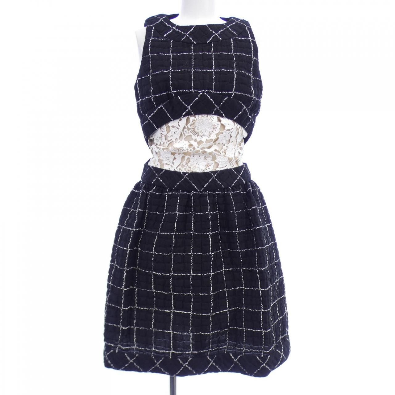 Chanel Chanel Chanel P49087W05505 Silk Blend Dress Others Dresses P49087W05505 DUTY FREE for USA Size ONE SIZE - 1 Thumbnail