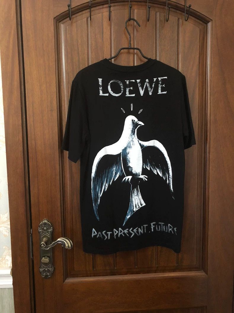 Loewe LOEWE Peace Pigeon Bird short sleeved T-shirt Size M / US 6-8 / IT 42-44 - 2 Thumbnail