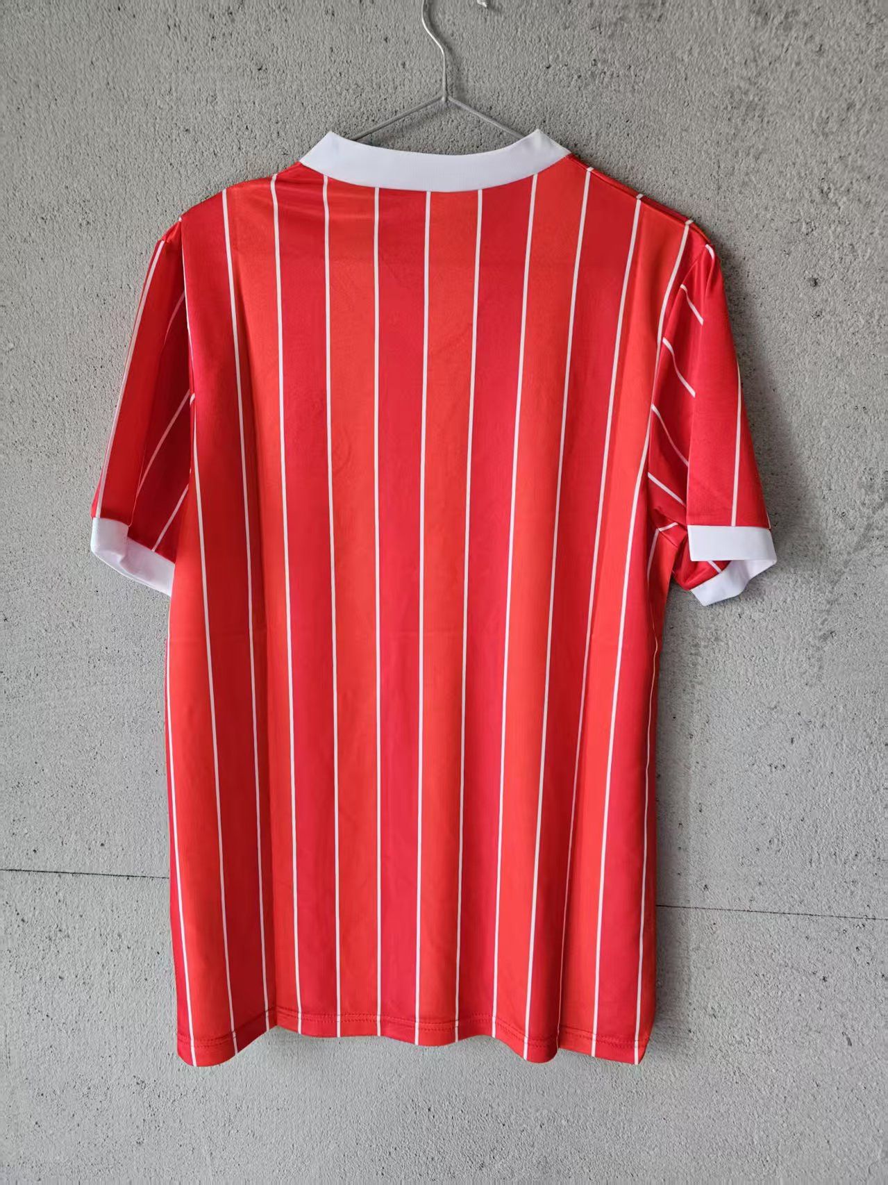 Other 1985 86 FC Köln Jersey Size US M / EU 48-50 / 2 - 3 Thumbnail