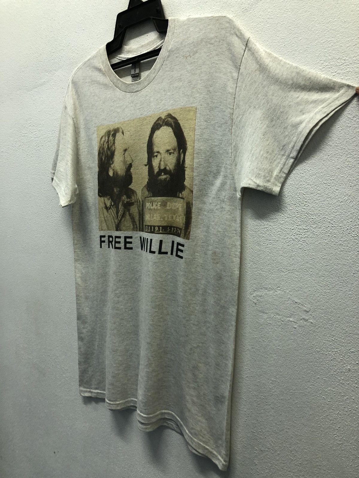 Vintage Vintage Willie Nelson "Free Willie" T-Shirt Size US M / EU 48-50 / 2 - 5 Thumbnail