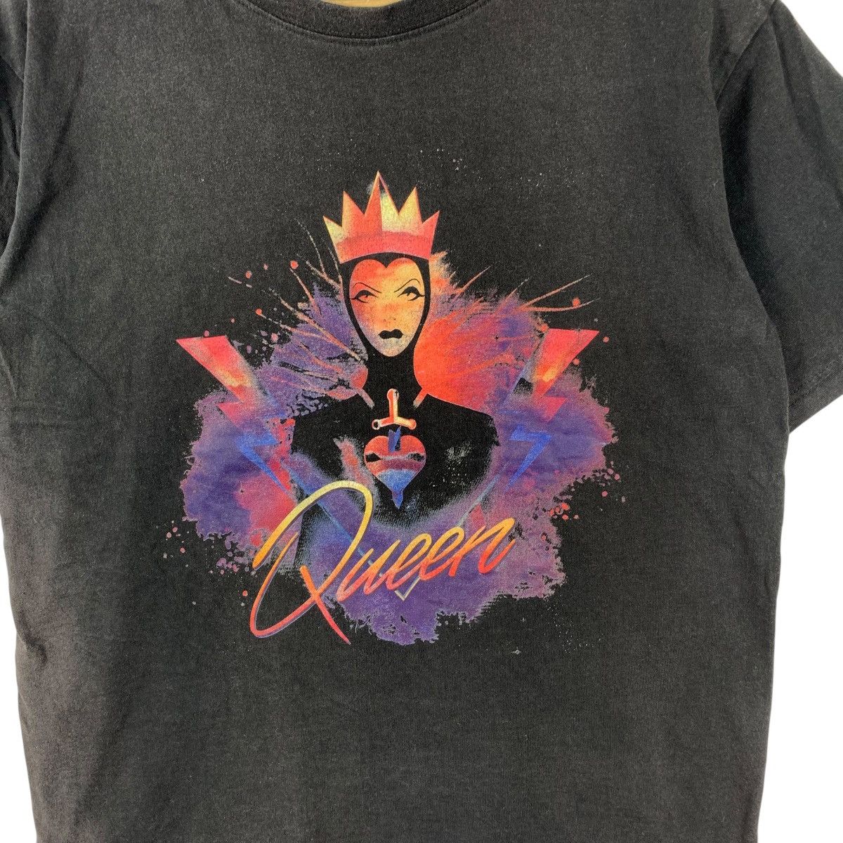 Disney DISNEY SNOW WHITE Villain Evil Queen Collection Tee Shirt Size L / US 10 / IT 46 - 4 Thumbnail