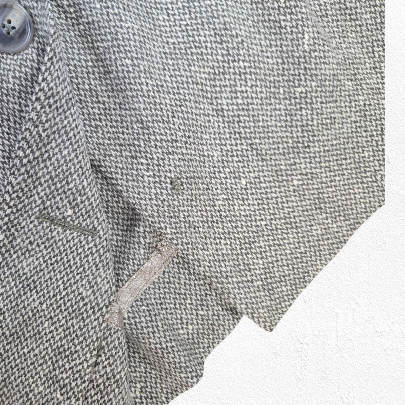 Vintage 1960s Bonwit Teller Gray Wool Tweed Mod Shift Dress Size 4 Size S / US 4 / IT 40 - 6 Thumbnail