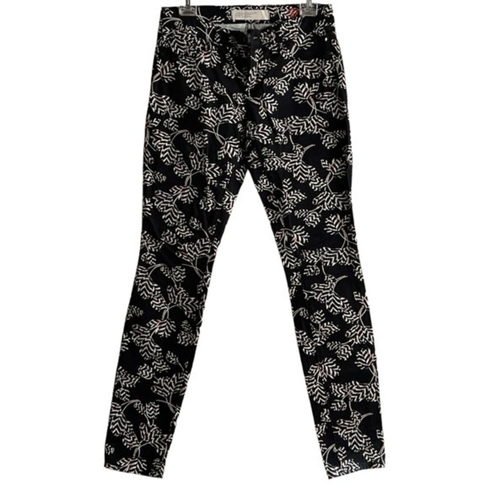 Marc by Marc Jacobs MARC BY MARC JACOBS Mid-Rise Skinny Leg Jeans, US27 Size 27" / US 4 / IT 40 - 1 Thumbnail
