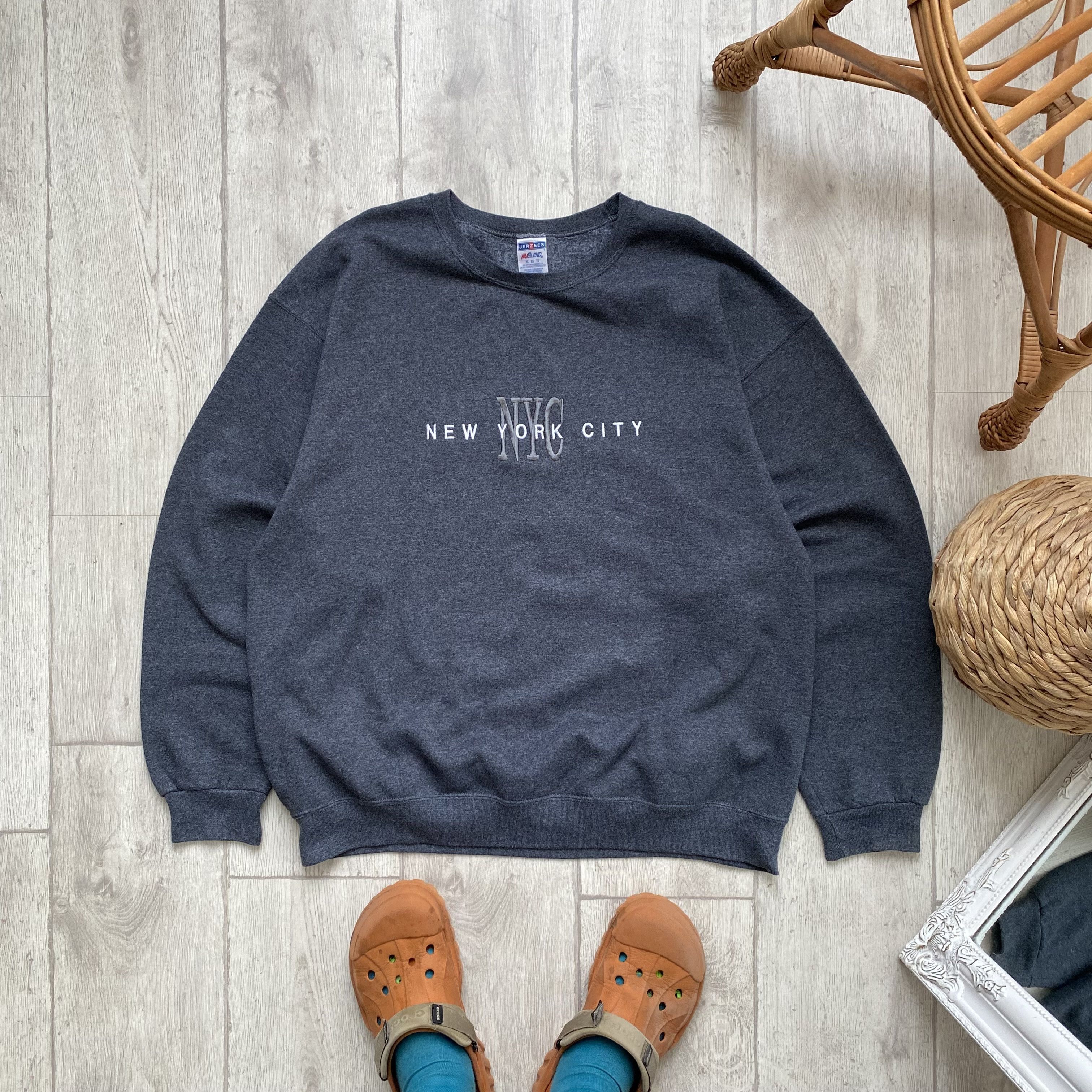 Hanes 🇺🇸 Vintage New York City Logo Embroidered Boxy Sweatshirt Size US XL / EU 56 / 4 - 7 Thumbnail