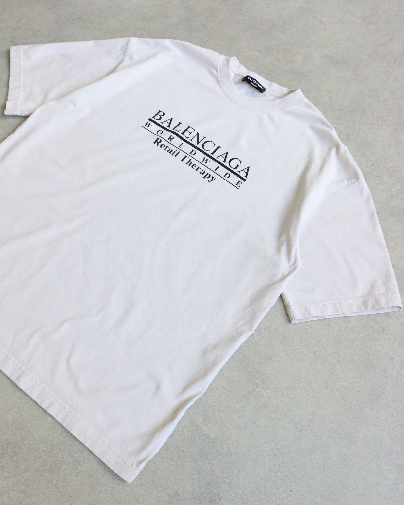 Balenciaga Balenciaga Worldwide Retail Therapy Tee Beige Size US M / EU 48-50 / 2 - 2 Thumbnail