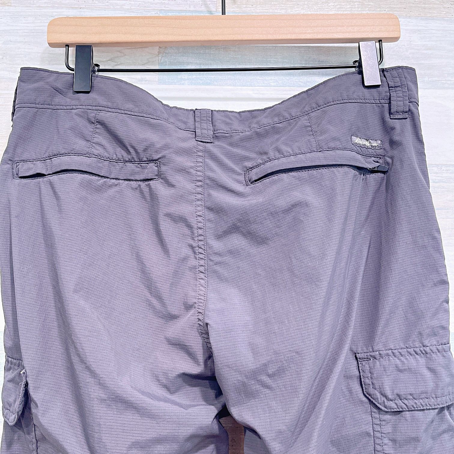 Eddie Bauer EDDIE BAUER Insect Shield Hiking Pants Gray Mens 30x32 Size US 30 / EU 46 - 5 Thumbnail