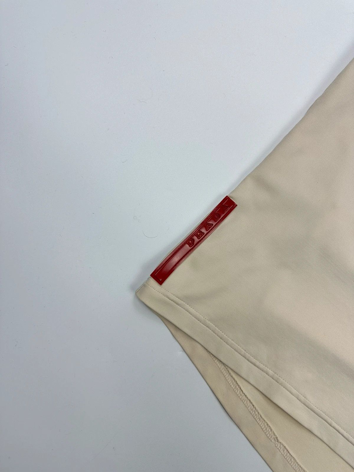 Prada Prada Sport 00’s Beige Tee Short Sleeves Zip Pocket Size US M / EU 48-50 / 2 - 2 Thumbnail