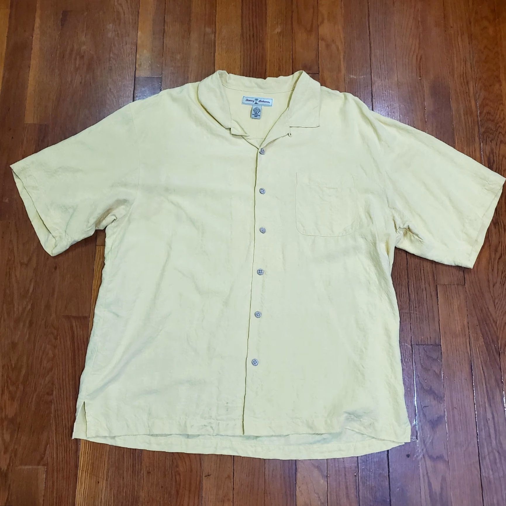 Tommy Bahama Tommy Bahama Shirt XL Mens Yellow Silk Short Sleeve Glassmates Class of 2006 Graduation Graphic Print Relaxed Fit Button-Up Casual Size US XL / EU 56 / 4 - 5 Thumbnail
