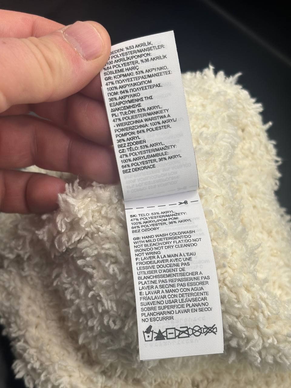 The North Face The North Face "Minna" Shaggy Cable Knit Beanie - Ivory Size ONE SIZE - 8 Thumbnail