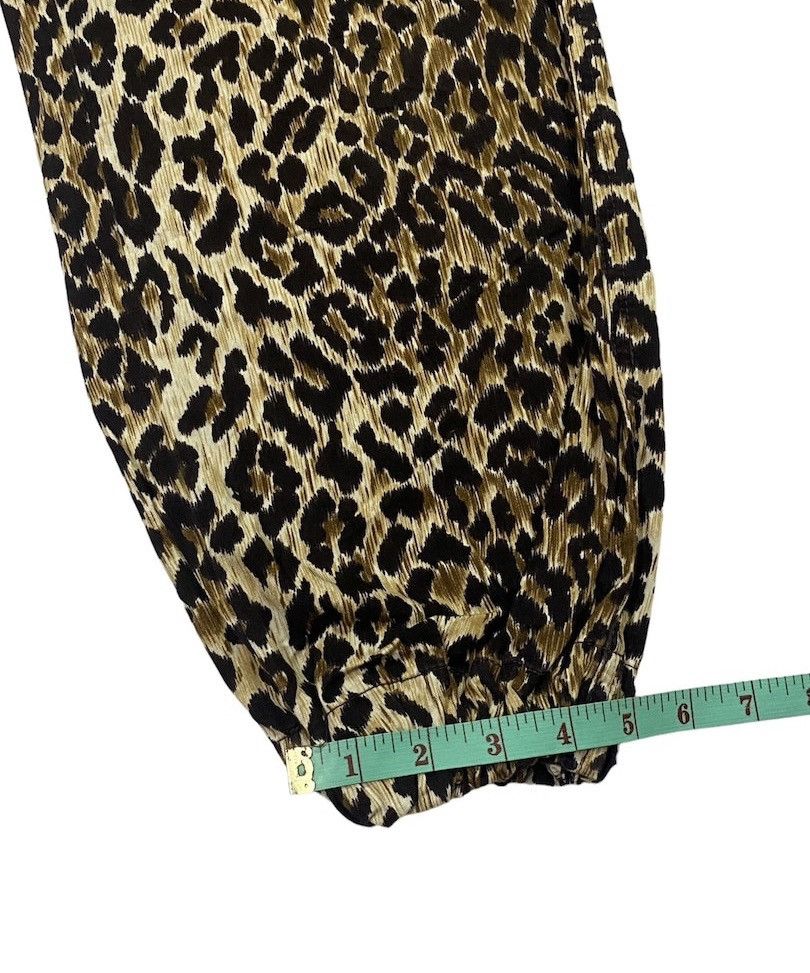 Designer × Dolce & Gabbana Dolce & Gabbana Cargo-Style Joggers Pants With Leopard Pants Size US 30 / EU 46 - 10 Thumbnail