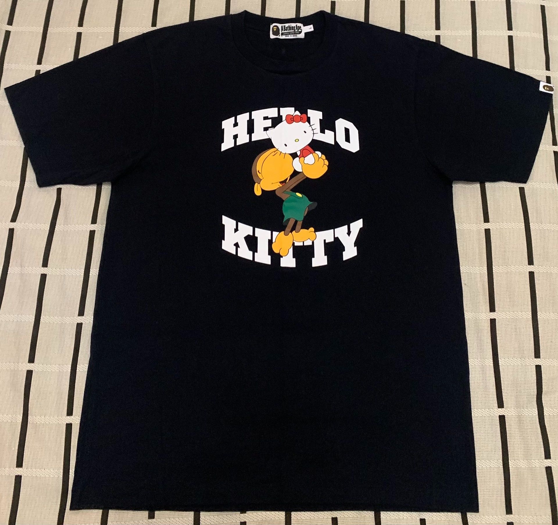 Bape Bape T-Shirt L Men Size US L / EU 52-54 / 3 - 1 Thumbnail