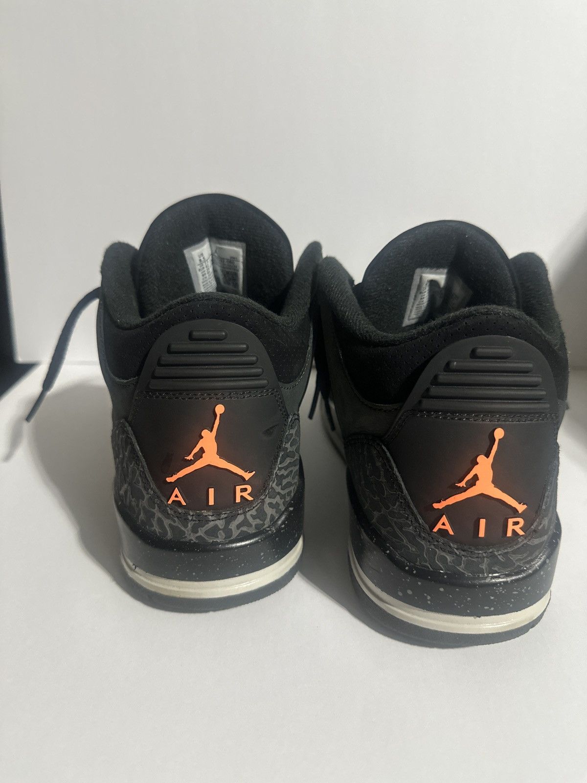 Jordan Brand Air Jordan 3 “Fear” Size US 8.5 / EU 41-42 - 4 Thumbnail