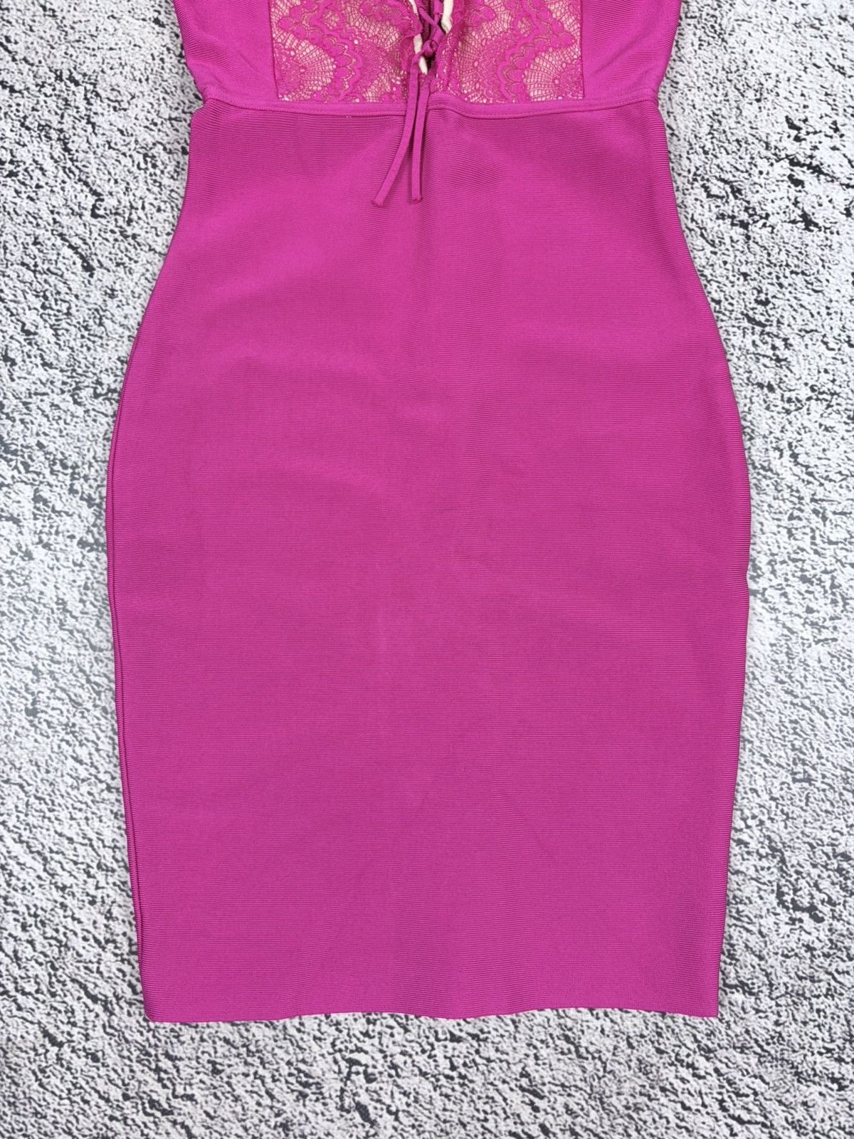 Herve Leger Fuchsia Bandage Dress Herve S Size S / US 4 / IT 40 - 3 Thumbnail