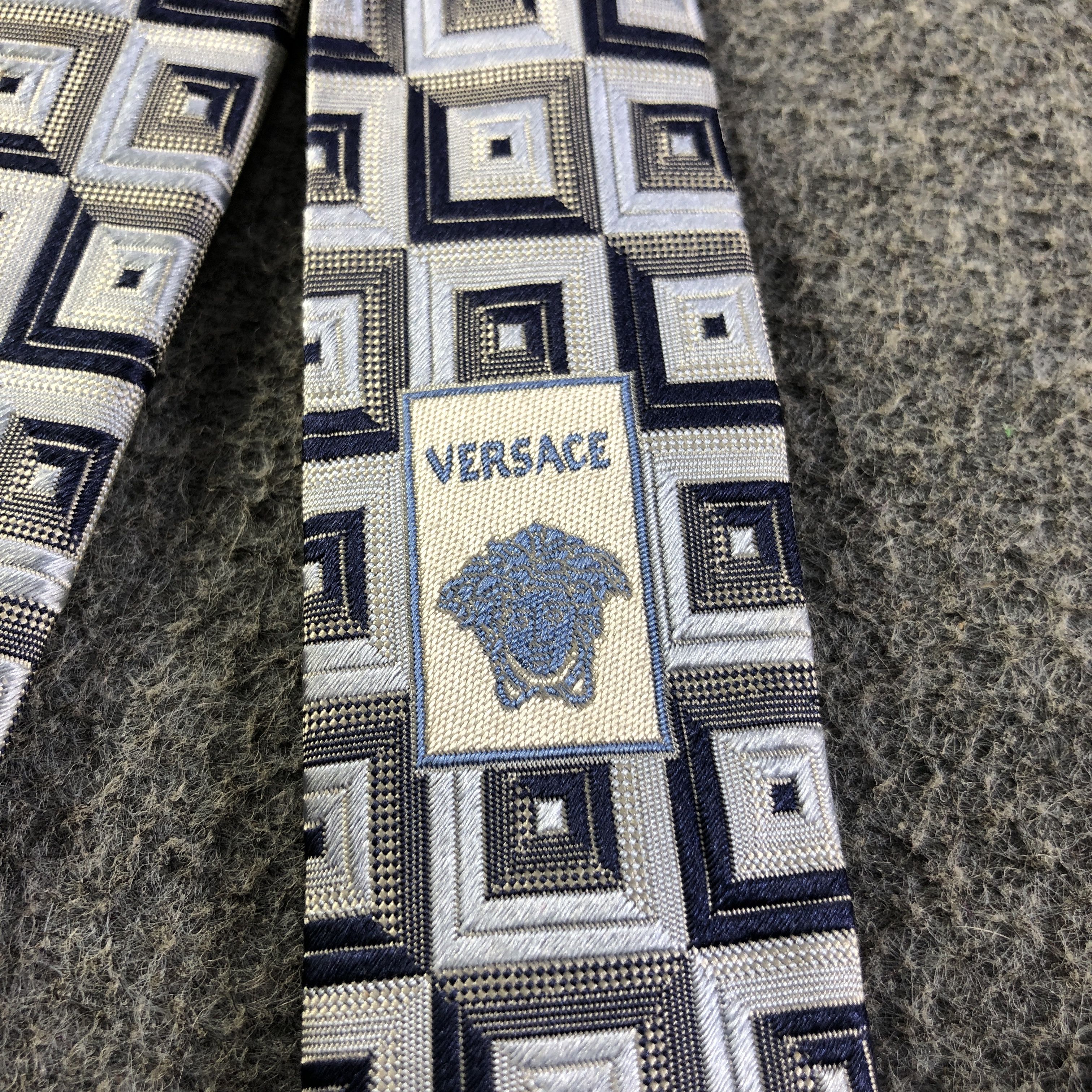 Versace × Vintage Versace Medusa Head Silk Neck Ties T120 Size ONE SIZE - 5 Thumbnail
