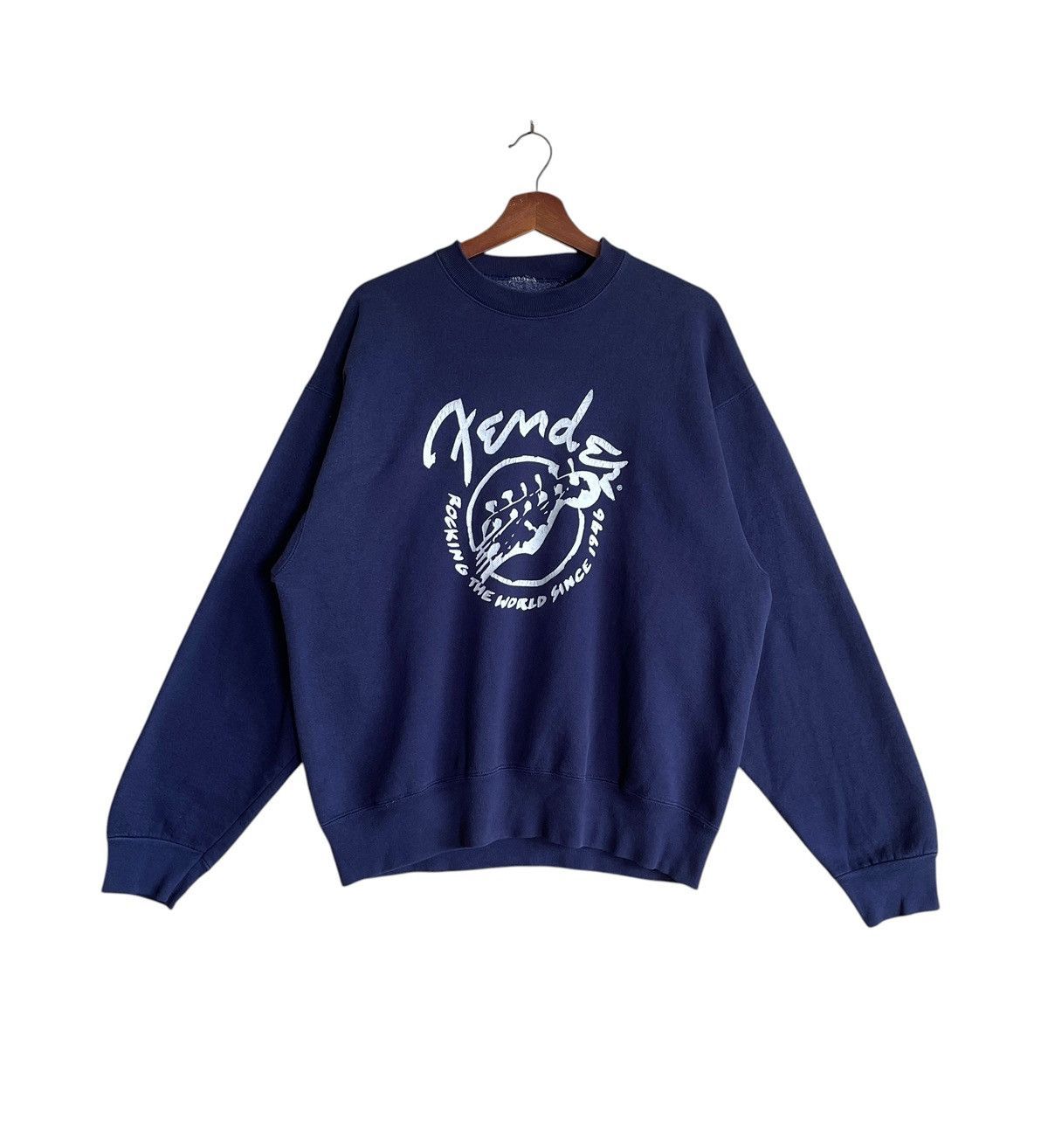Fender Vintage Brand Fender Guitars Made In Usa Sweatshirt 1990s Size US L / EU 52-54 / 3 - 1 Thumbnail